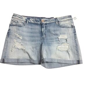 Maurices‎ Edgedly Womens Denim Jean Shorts Size 22W Light Wash Distressed